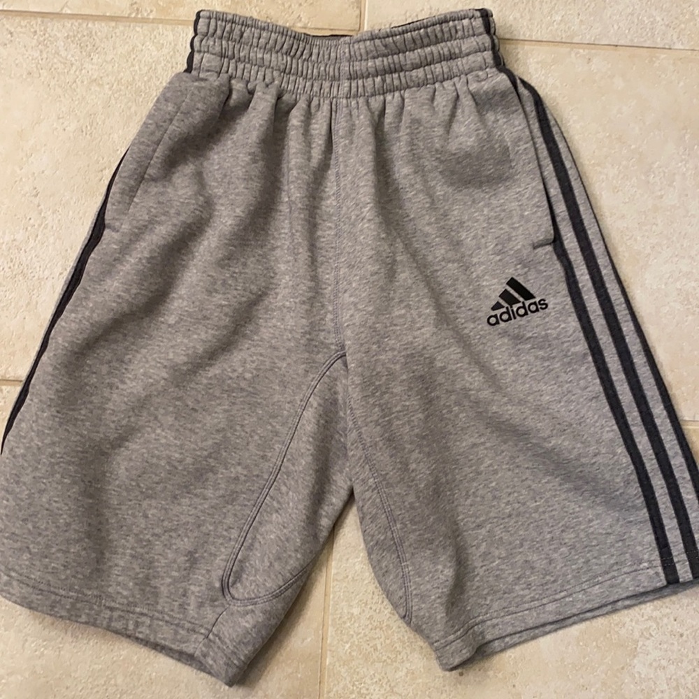Adidas men’s grey drawstring shorts size S
